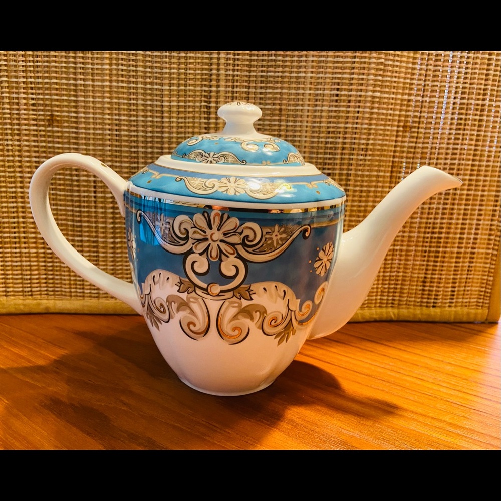 Beautiful Teapot - Display piece